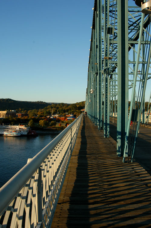 Walkway along a Chattanooga bridge